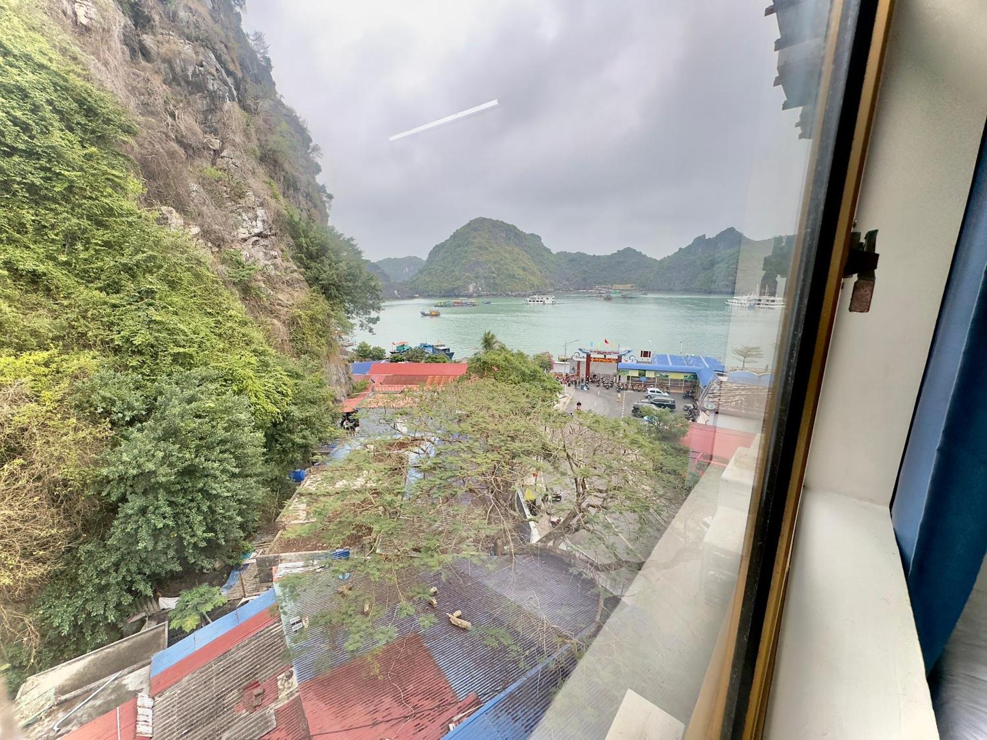 Cat Ba Plaza Hotel Dong Khe Sau 外观 照片